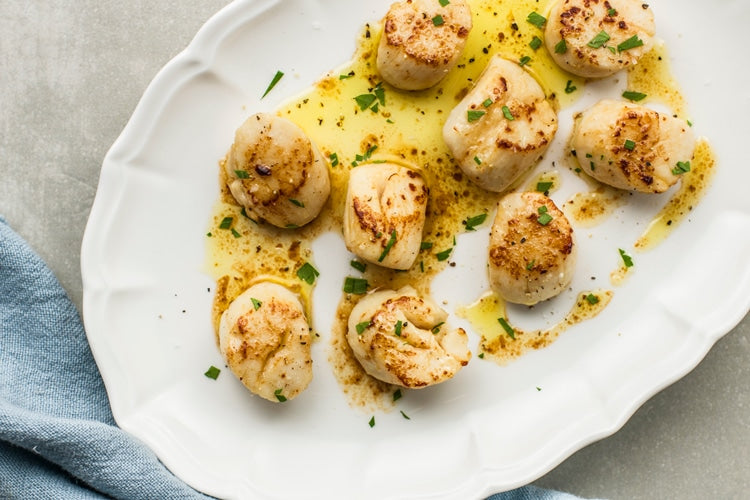 Easy Broiled Scallops