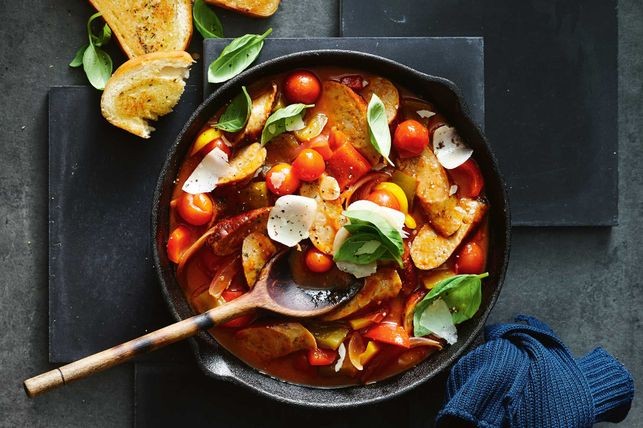 Easy Sausage Peperonata Stoup