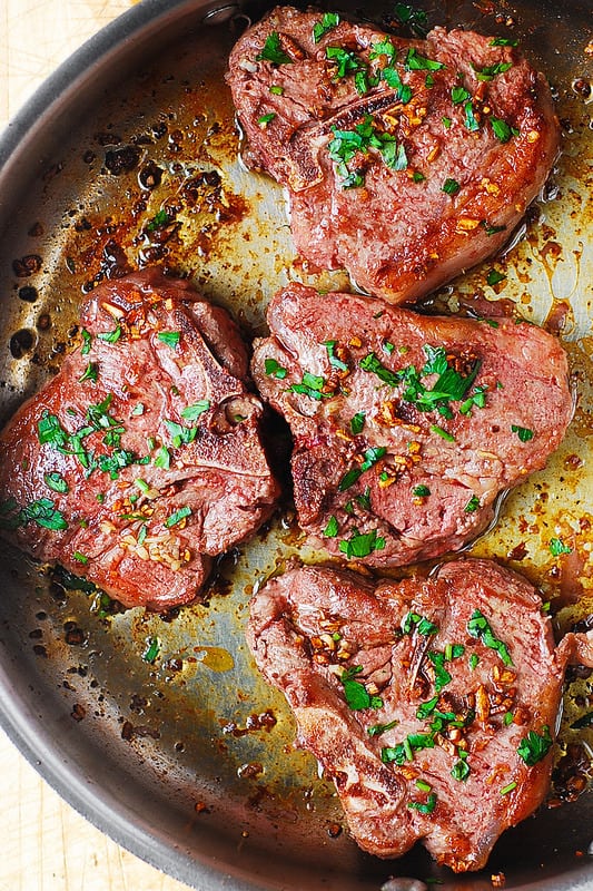 Lamb Loin Chops with Garlic