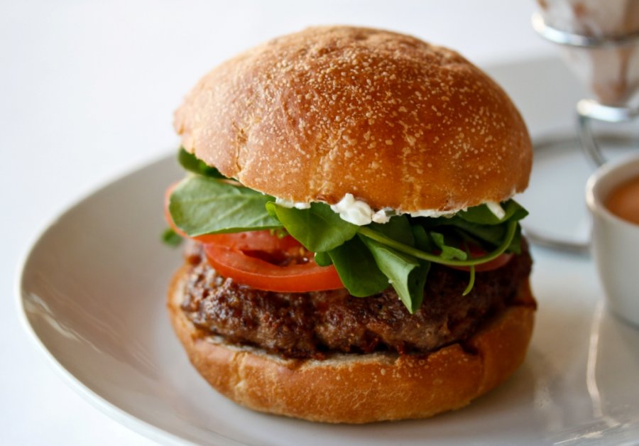 Mediterranean lamb burger