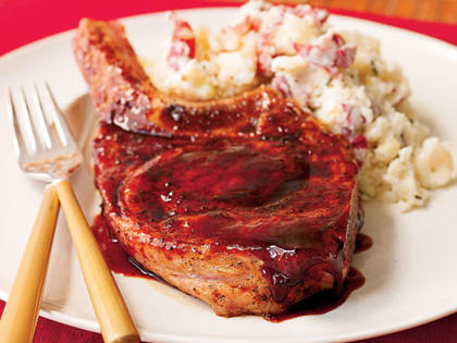 Pork Chops with Ancho Chile Rub and Raspberry Glaze