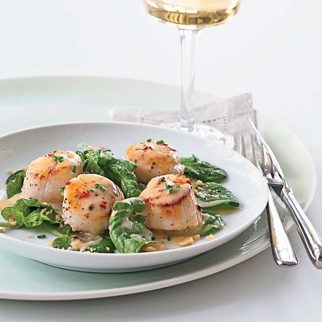 Seared Scallops with Pinot Gris Butter Sauce